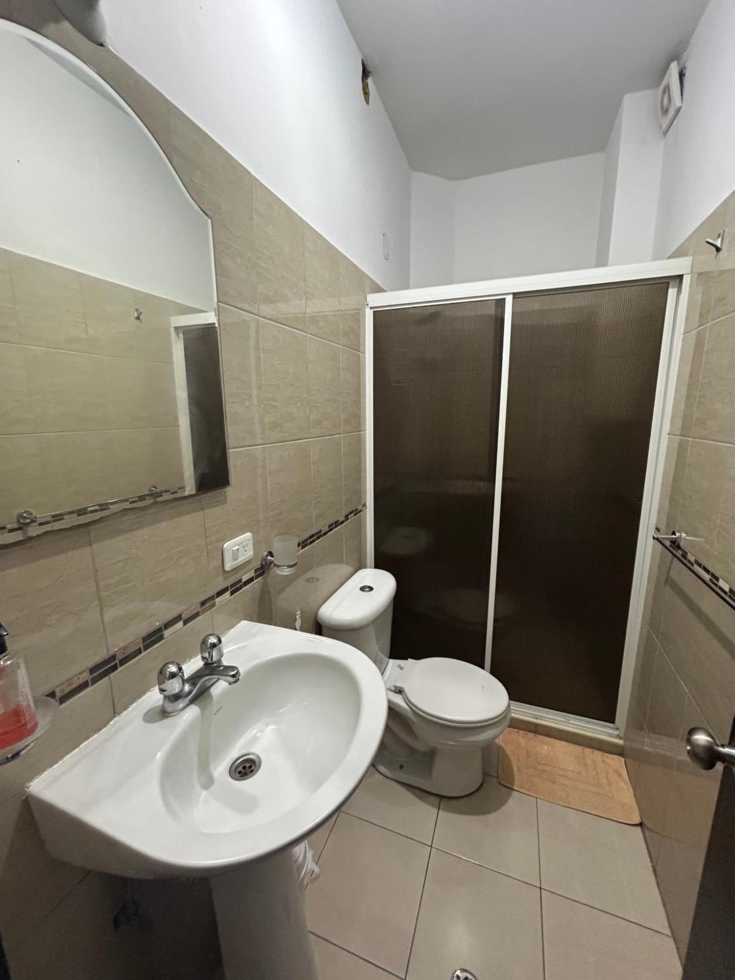 Departamentos De 2 Y 3 Habitaciones En El Centro De 만타 외부 사진